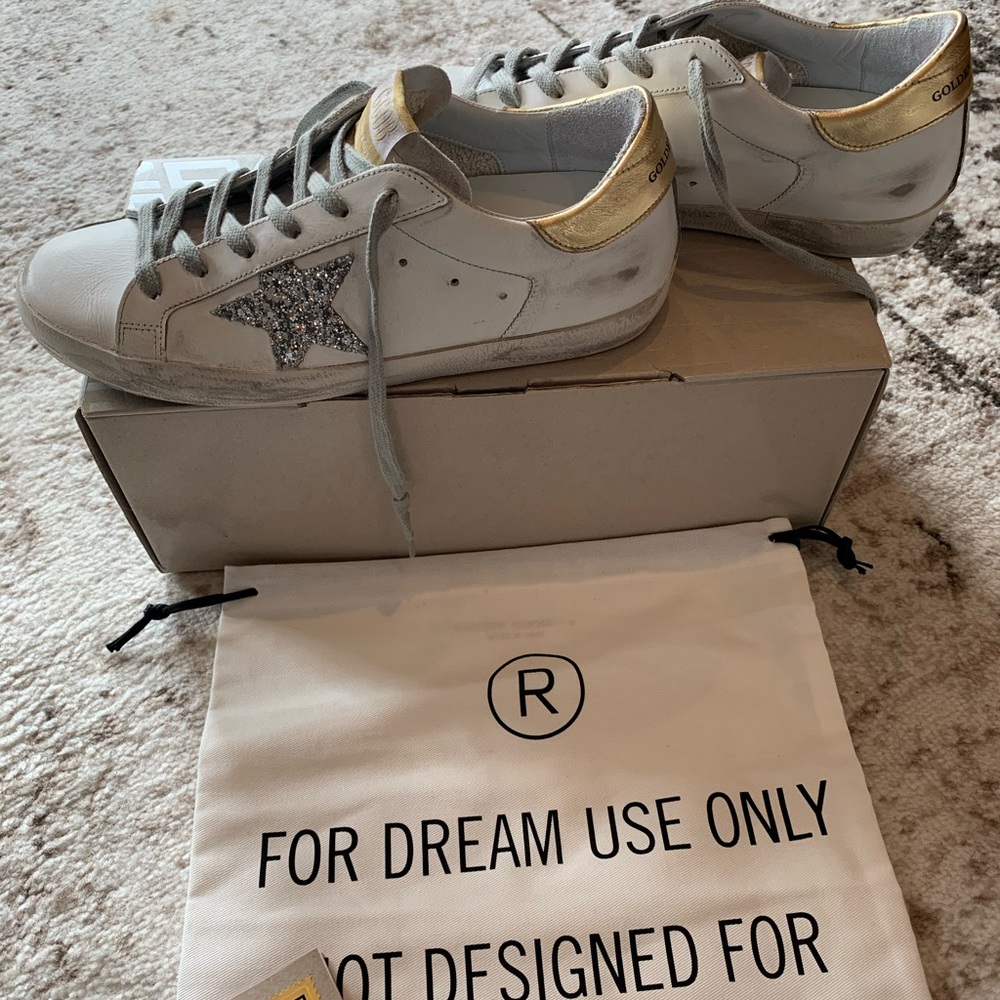 Golden Goose Sneakers